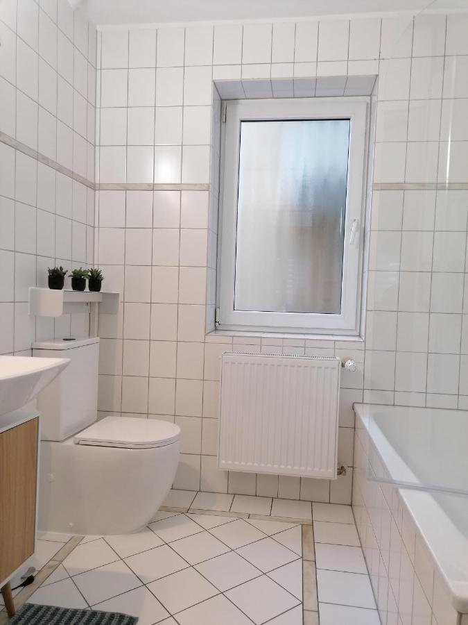 Stilvolle Wohnung An Der Alten Mainbruecke Wurzburg Bagian luar foto