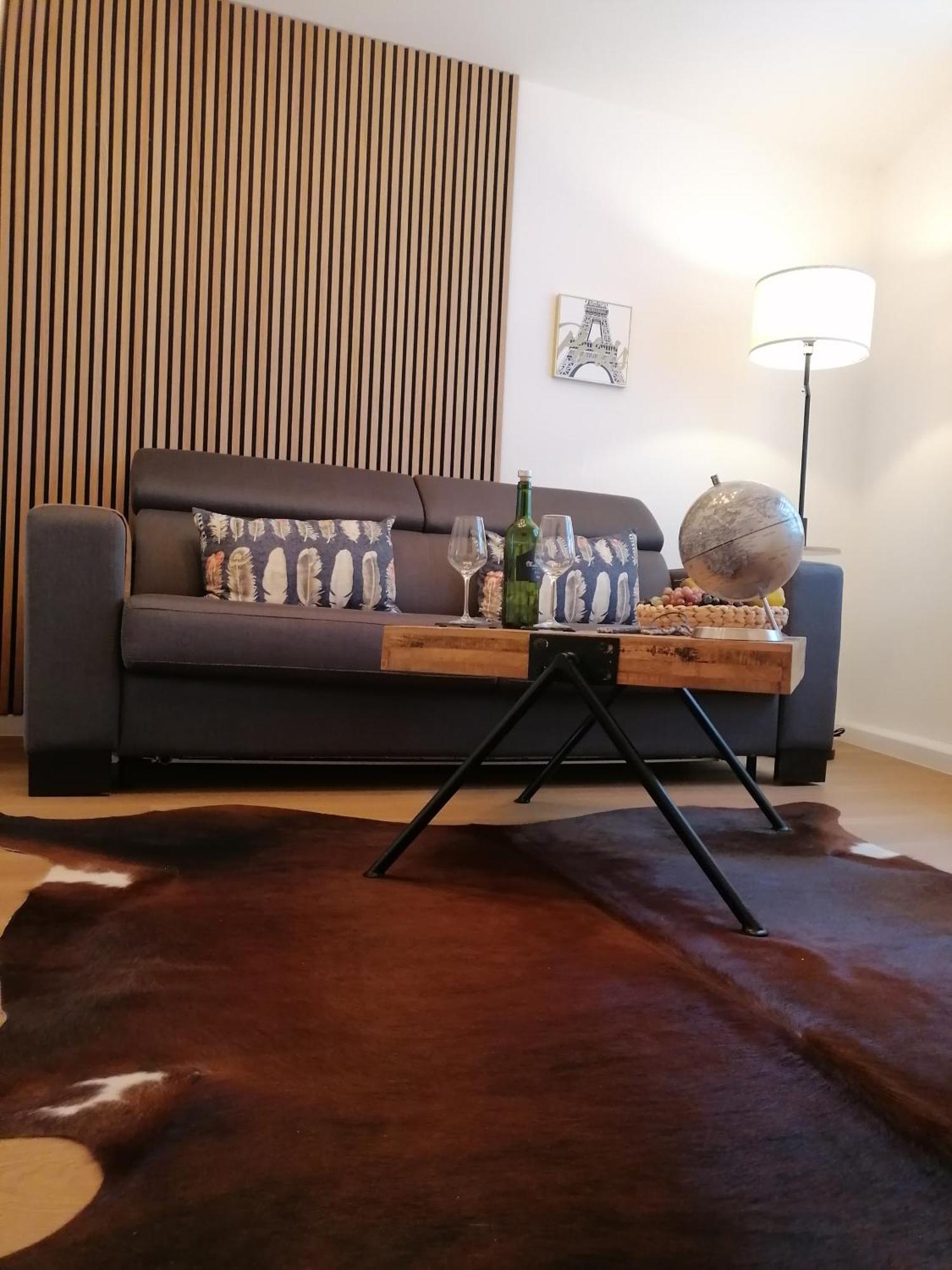Stilvolle Wohnung An Der Alten Mainbruecke Wurzburg Bagian luar foto